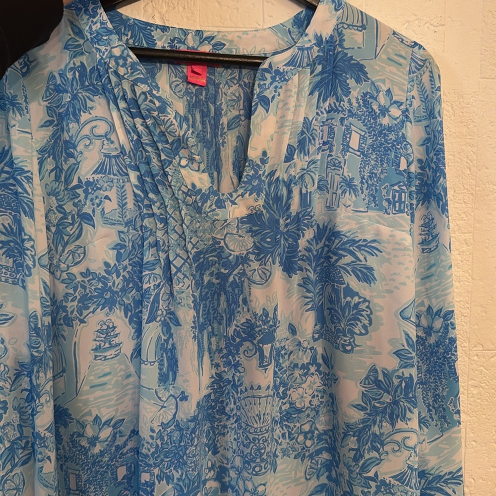 Lilly Pulitzer, blouse, blue, and white
